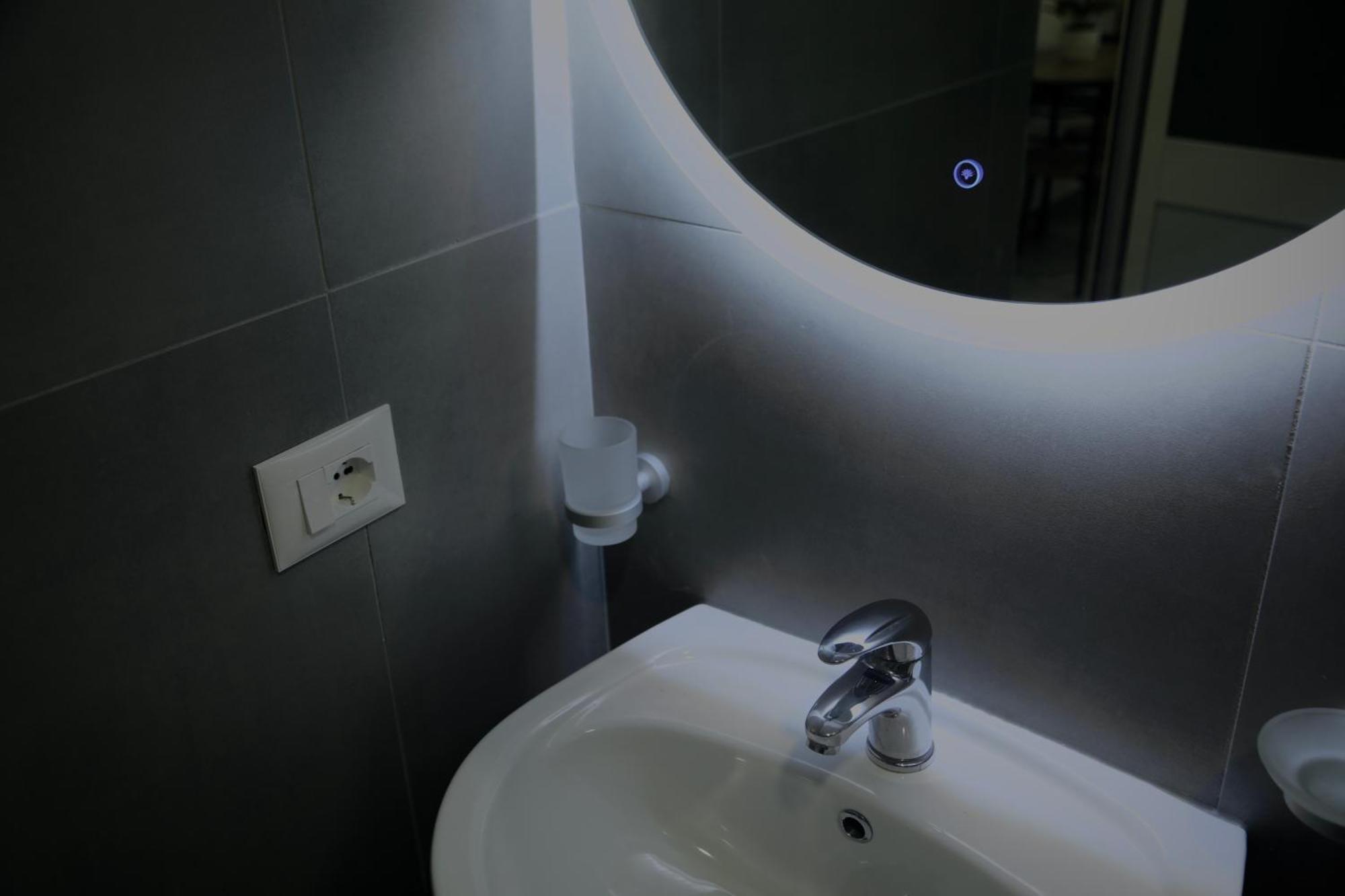 Sea View Apartments 골렘 외부 사진