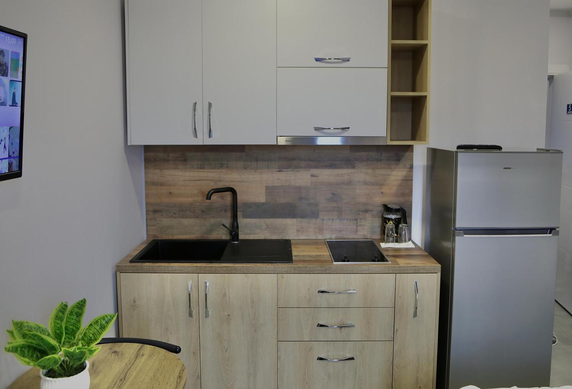 Sea View Apartments 골렘 외부 사진