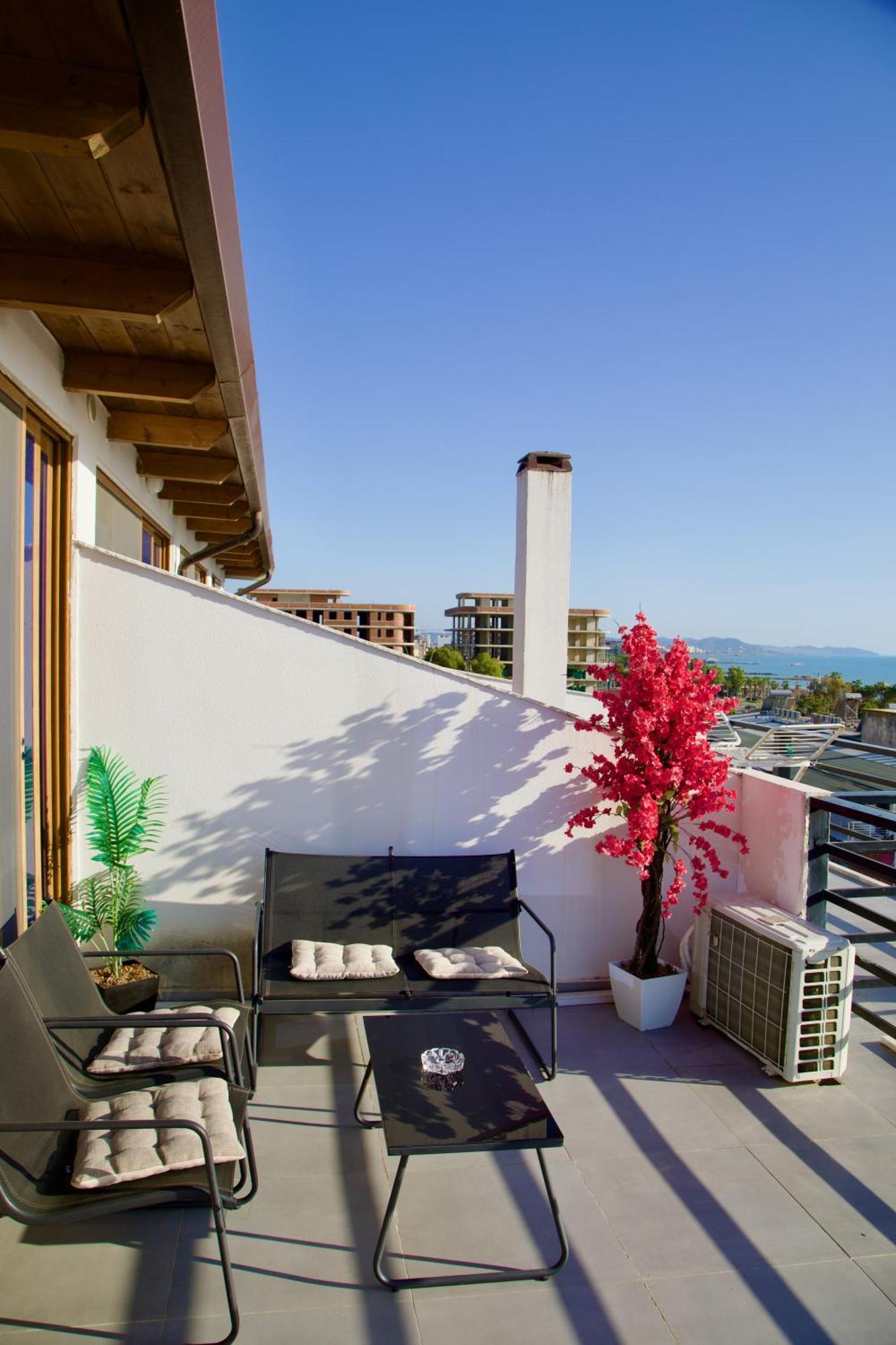 Sea View Apartments 골렘 외부 사진